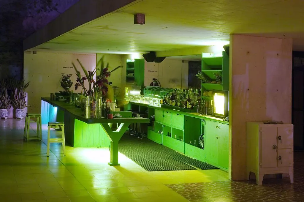 Basico Otel Playa del Carmen Meksika