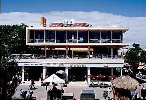 Basico Otel Playa del Carmen